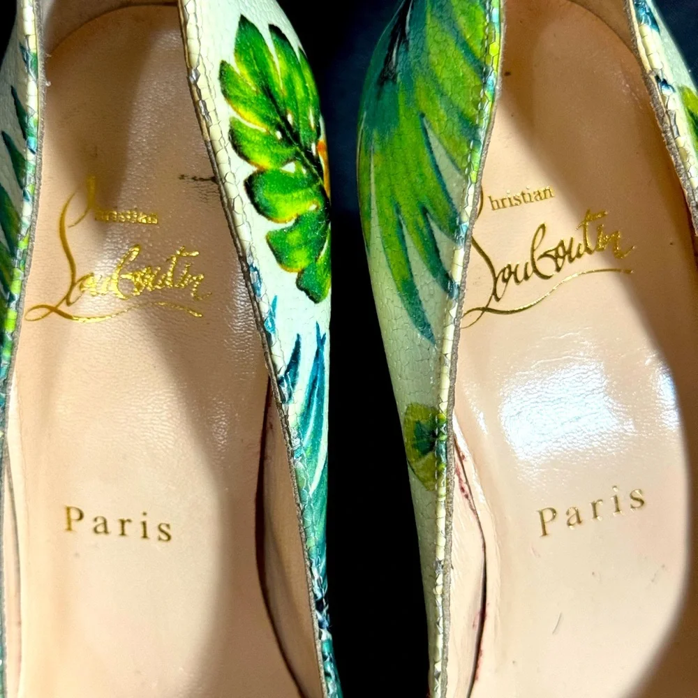 Authentic - Picture 2 of 14